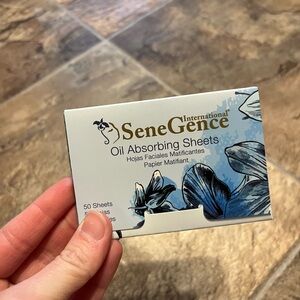 SeneGence Oil Absorbing Sheets - Blue